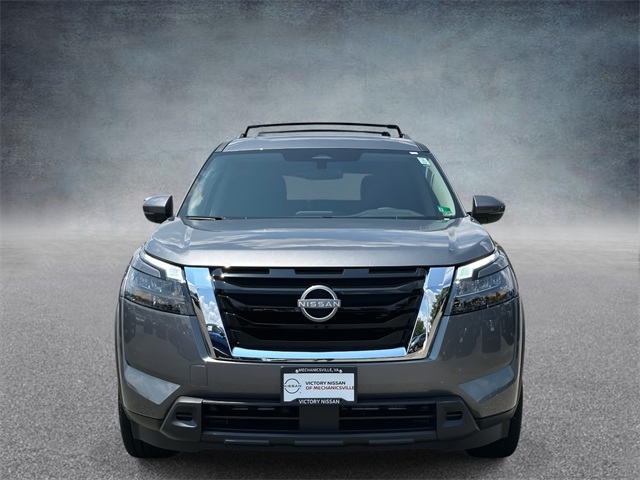 2025 Nissan Pathfinder SV photo 6