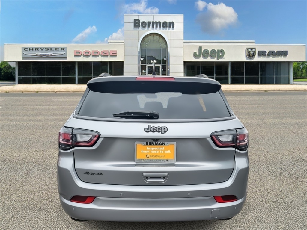 2022 Jeep Compass High Altitude photo 3