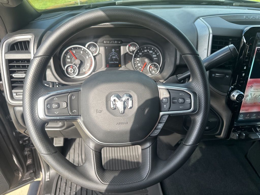 2026 Ram 2500 Tradesman photo 32