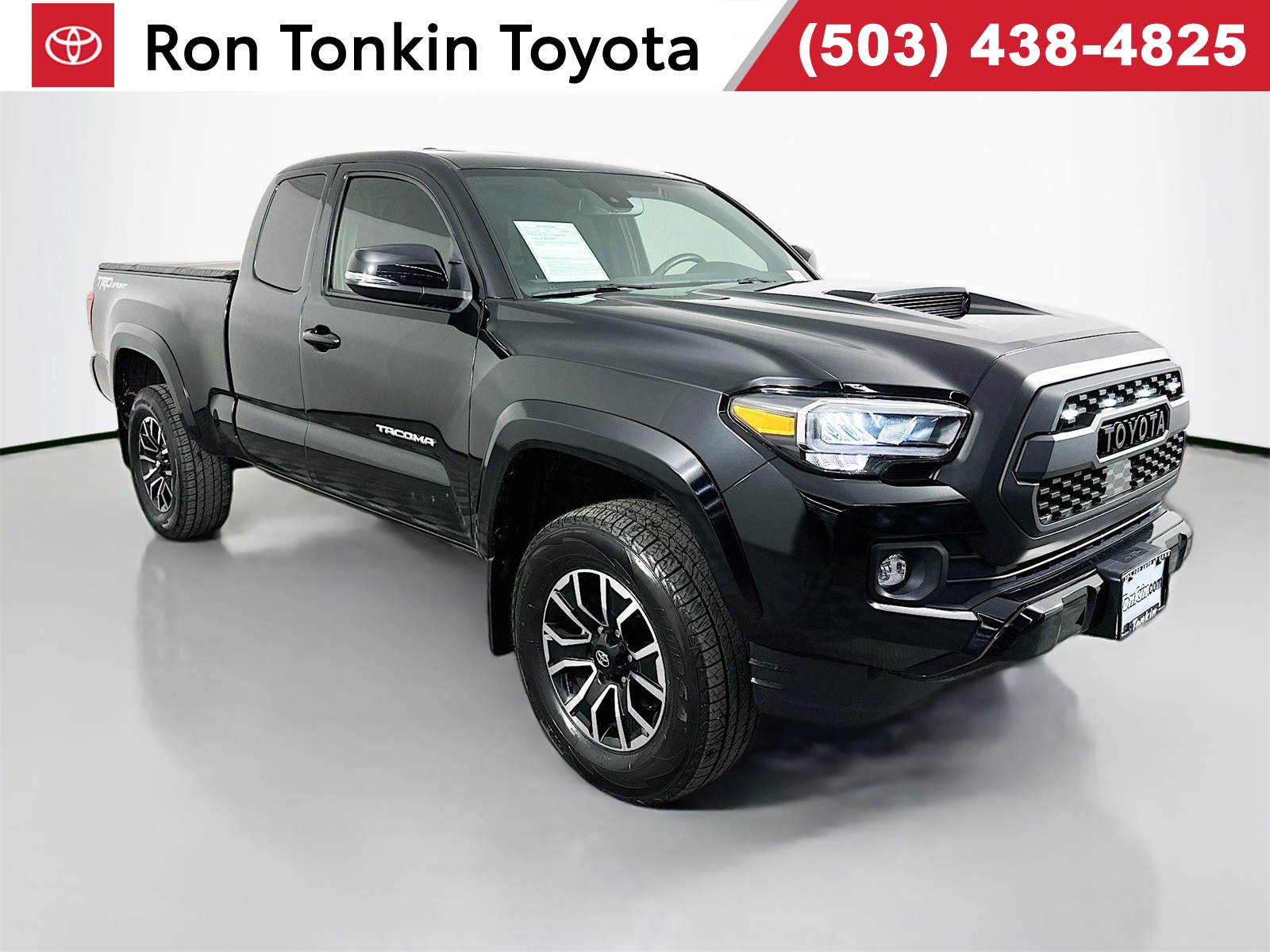 2022 Toyota Tacoma TRD Sport's photo