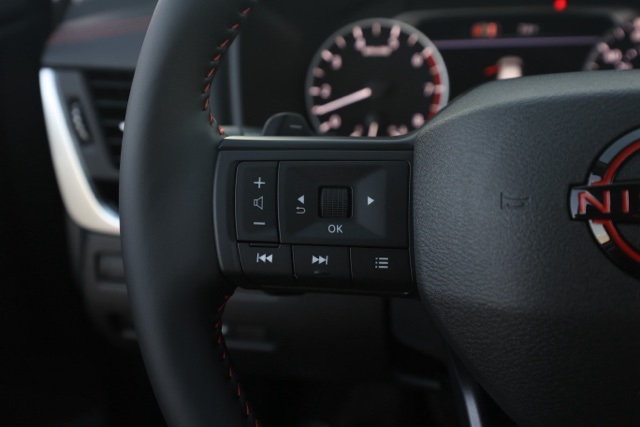 2026 Nissan Rogue SV photo 25