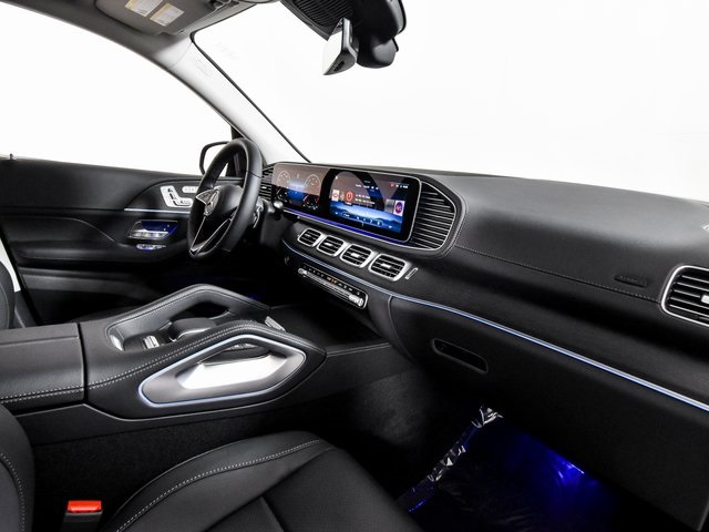 2026 Mercedes Benz GLS 450 4MATIC photo 26