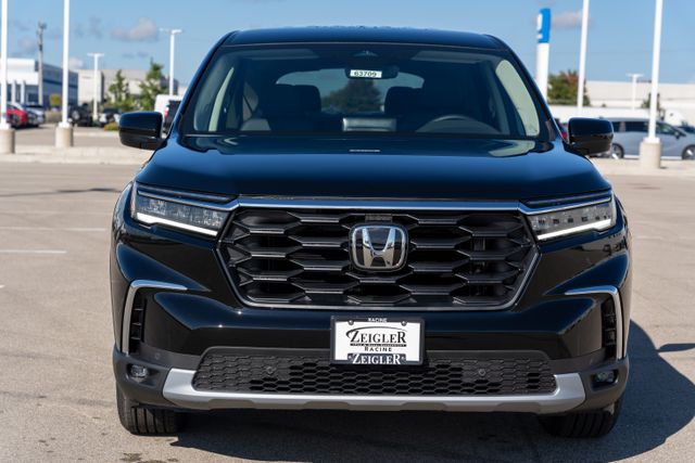 2025 Honda Pilot EX-L photo 2