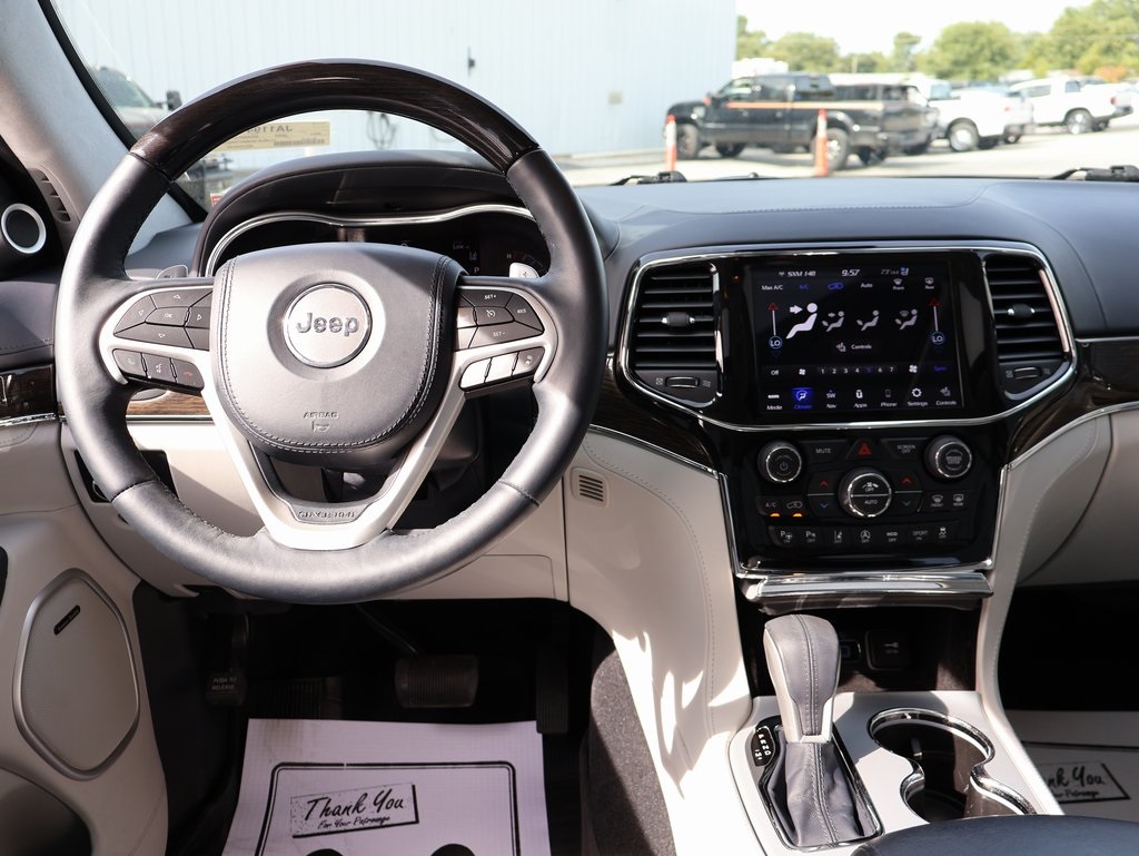 2021 Jeep Grand Cherokee Summit photo 18