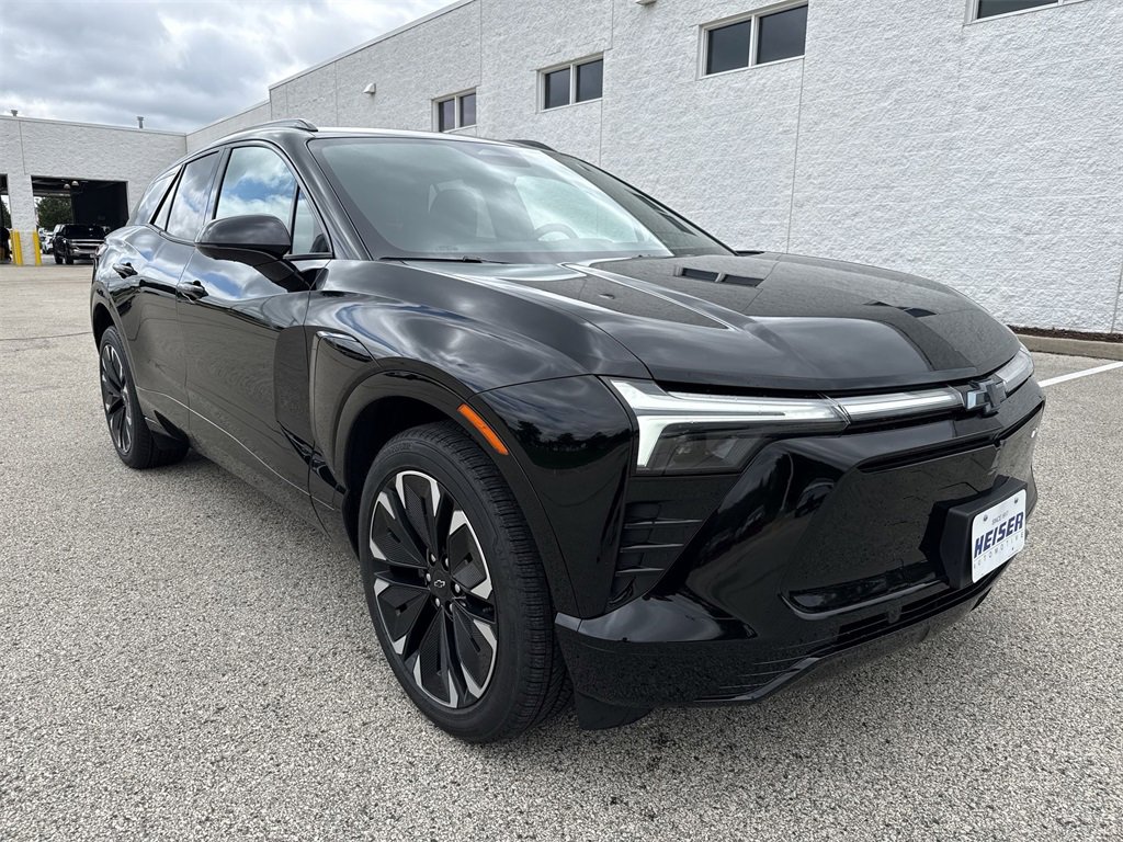 2024 Chevrolet Blazer EV RS photo 13