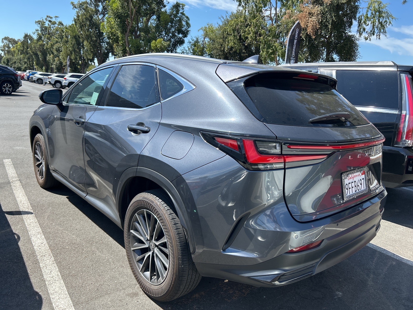 2023 Lexus NX 350 Premium photo 4