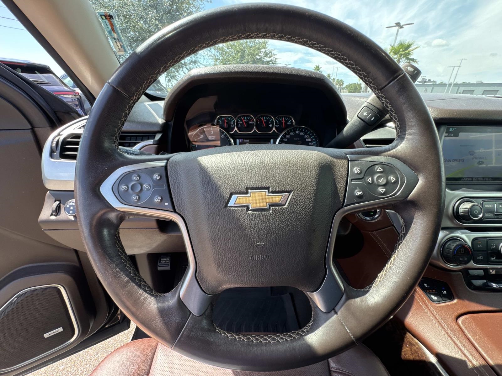2020 Chevrolet Suburban Premier photo 21