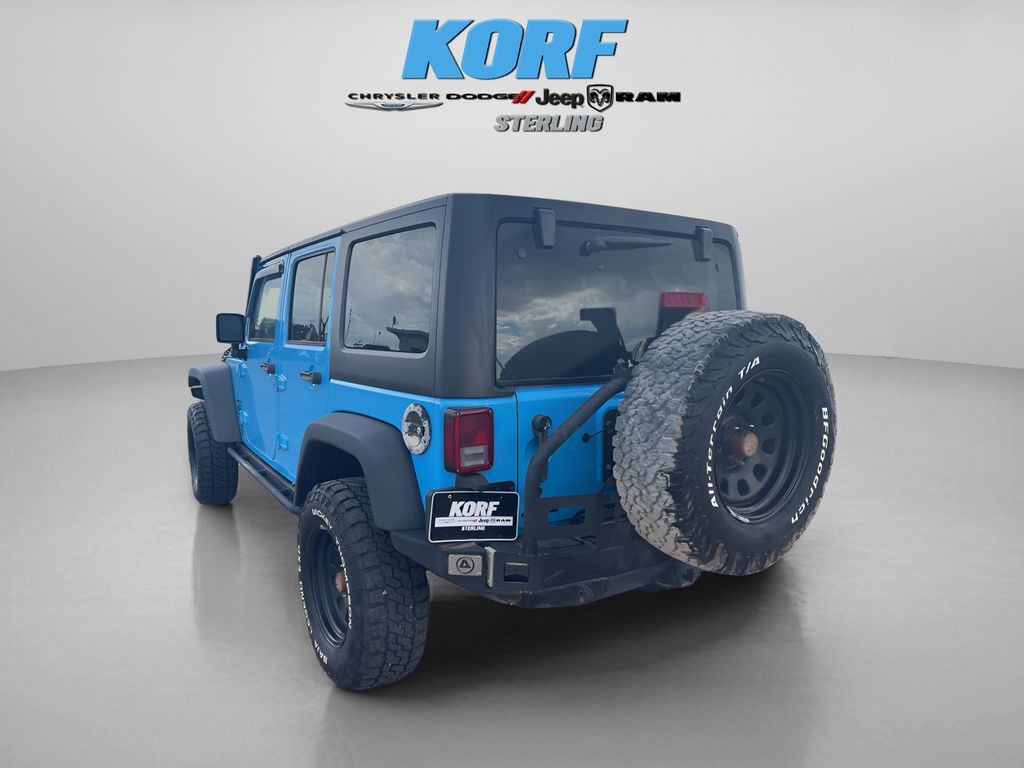 2017 Jeep Wrangler Unlimited Rubicon photo 6