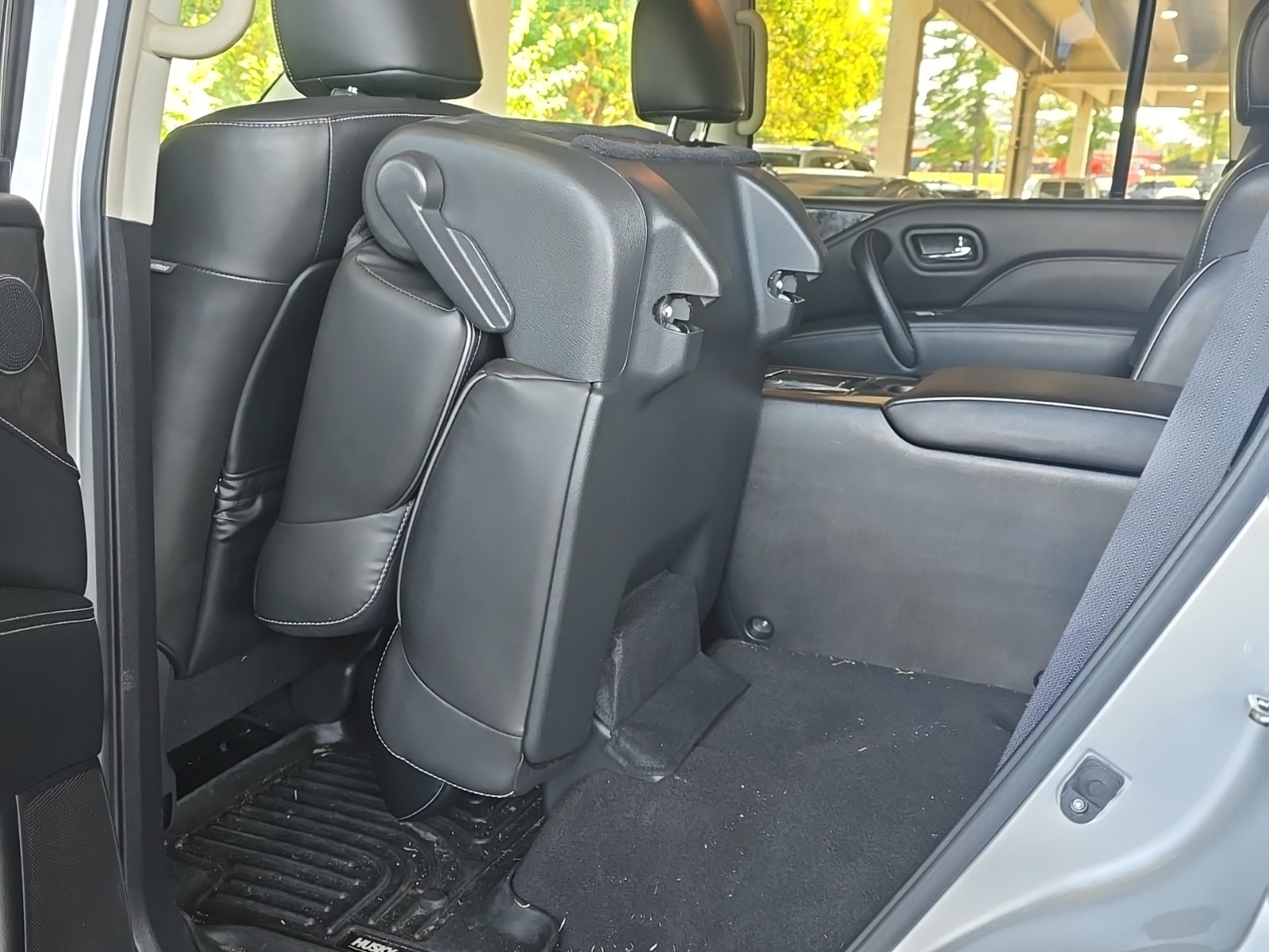 2020 Infiniti QX80 Luxe photo 6