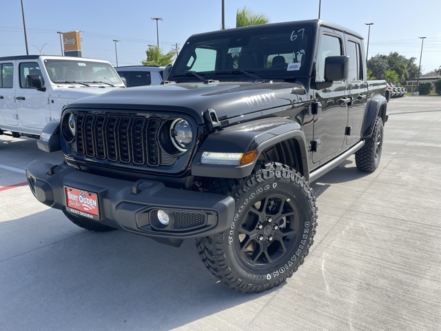 2025 Jeep Gladiator Willys photo 3