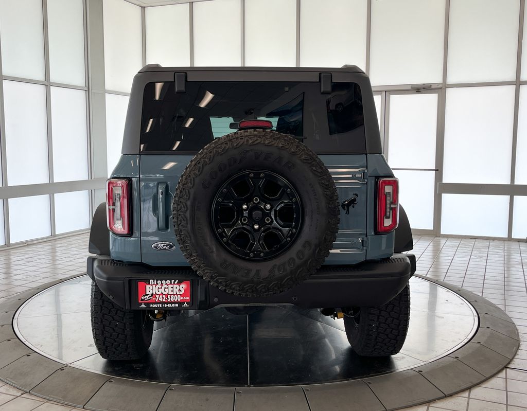 2021 Ford Bronco First Edition photo 7