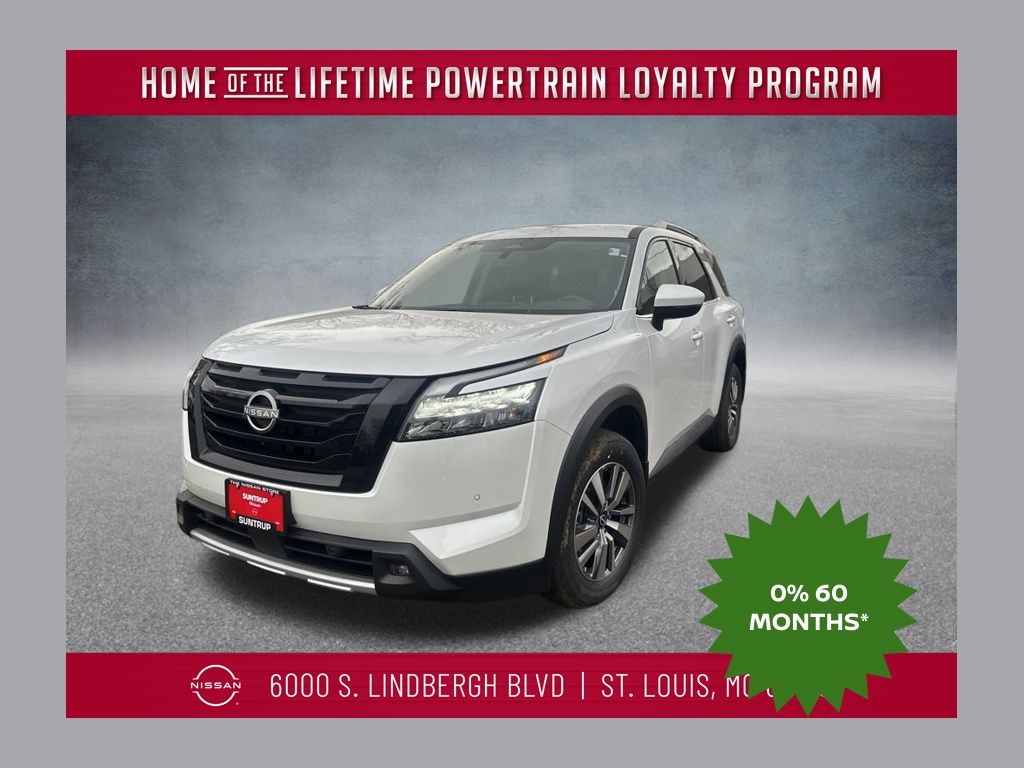 2025 Nissan Pathfinder SL's photo