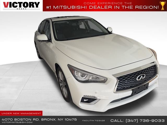 2022 Infiniti Q50 LUXE AWD photo 3