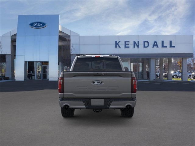 2025 Ford F-150 XLT photo 5