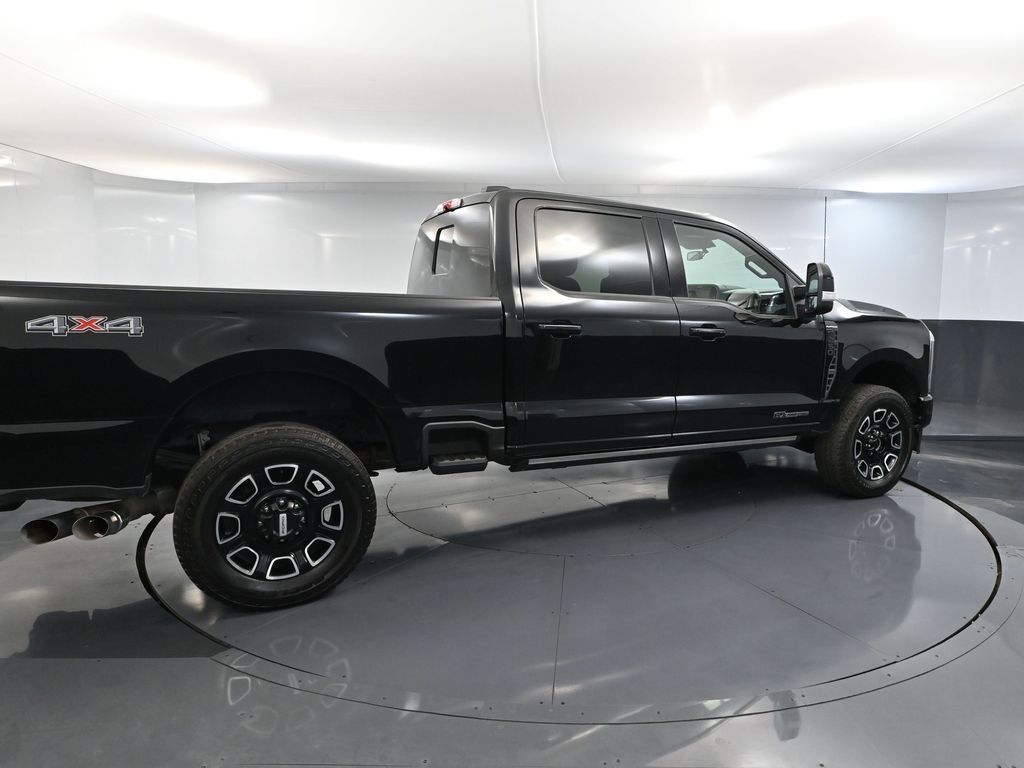 2025 Ford F-250 photo 4