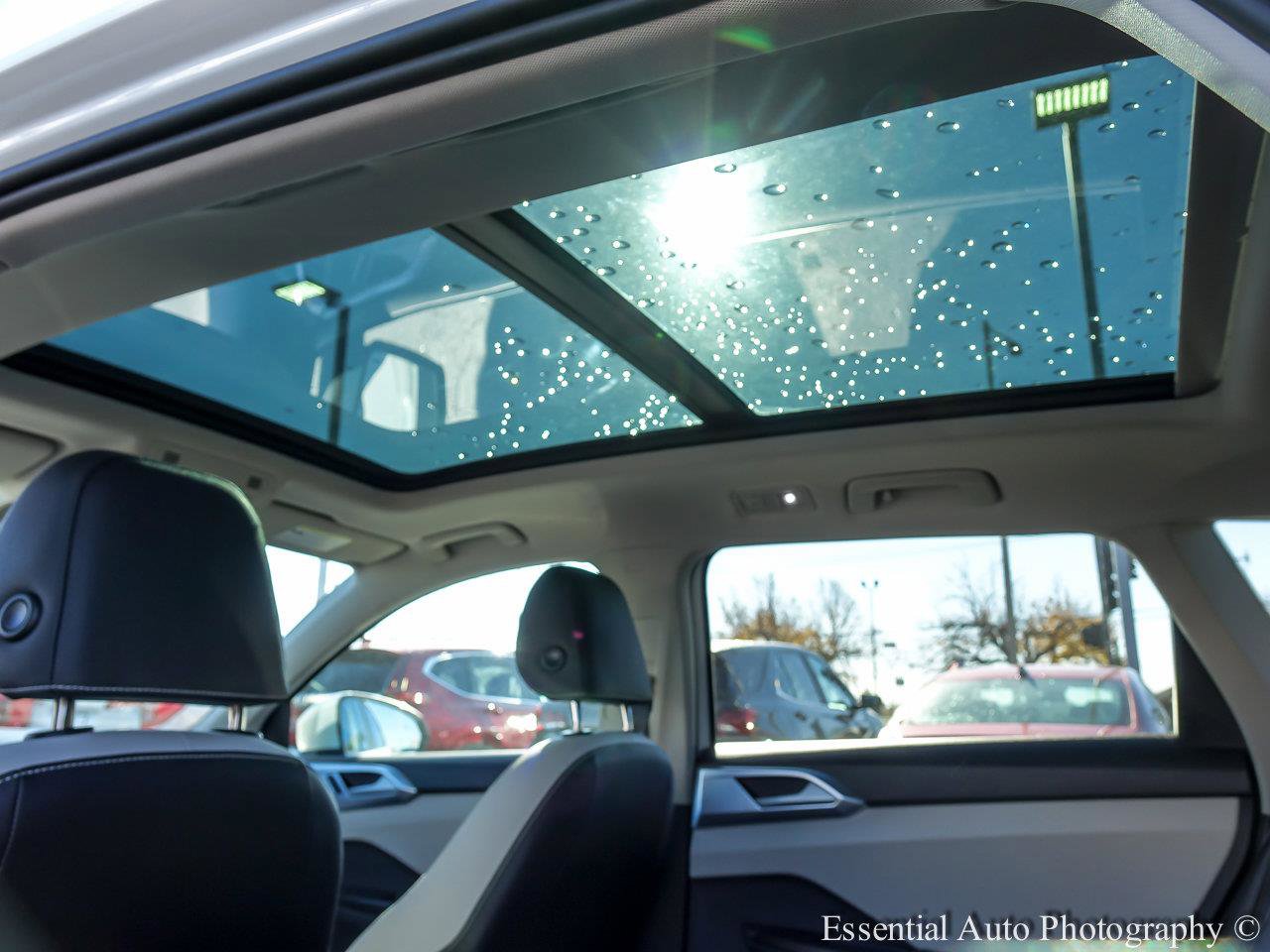 2025 VOLKSWAGEN TAOS - Image 10