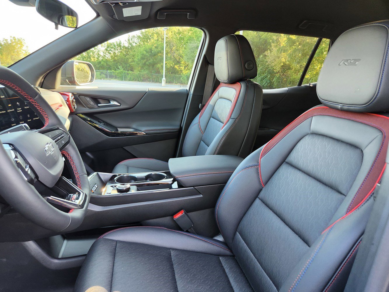2026 Chevrolet Equinox RS photo 14