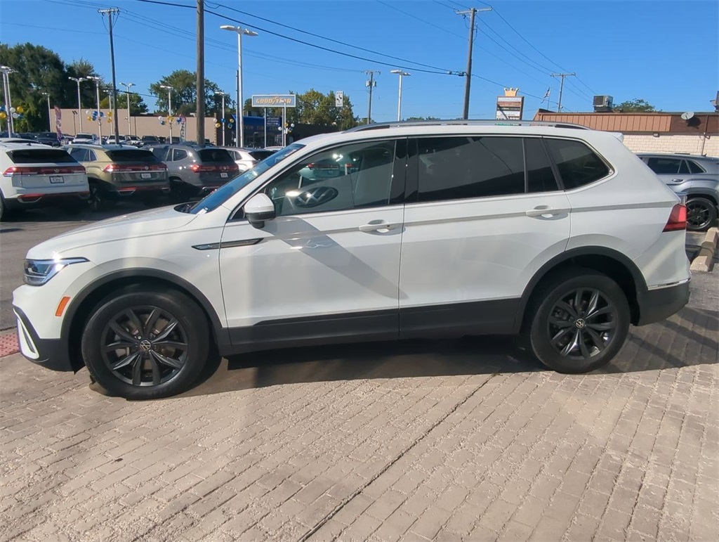 2024 Volkswagen Tiguan SE Wolfsburg Edition photo 3