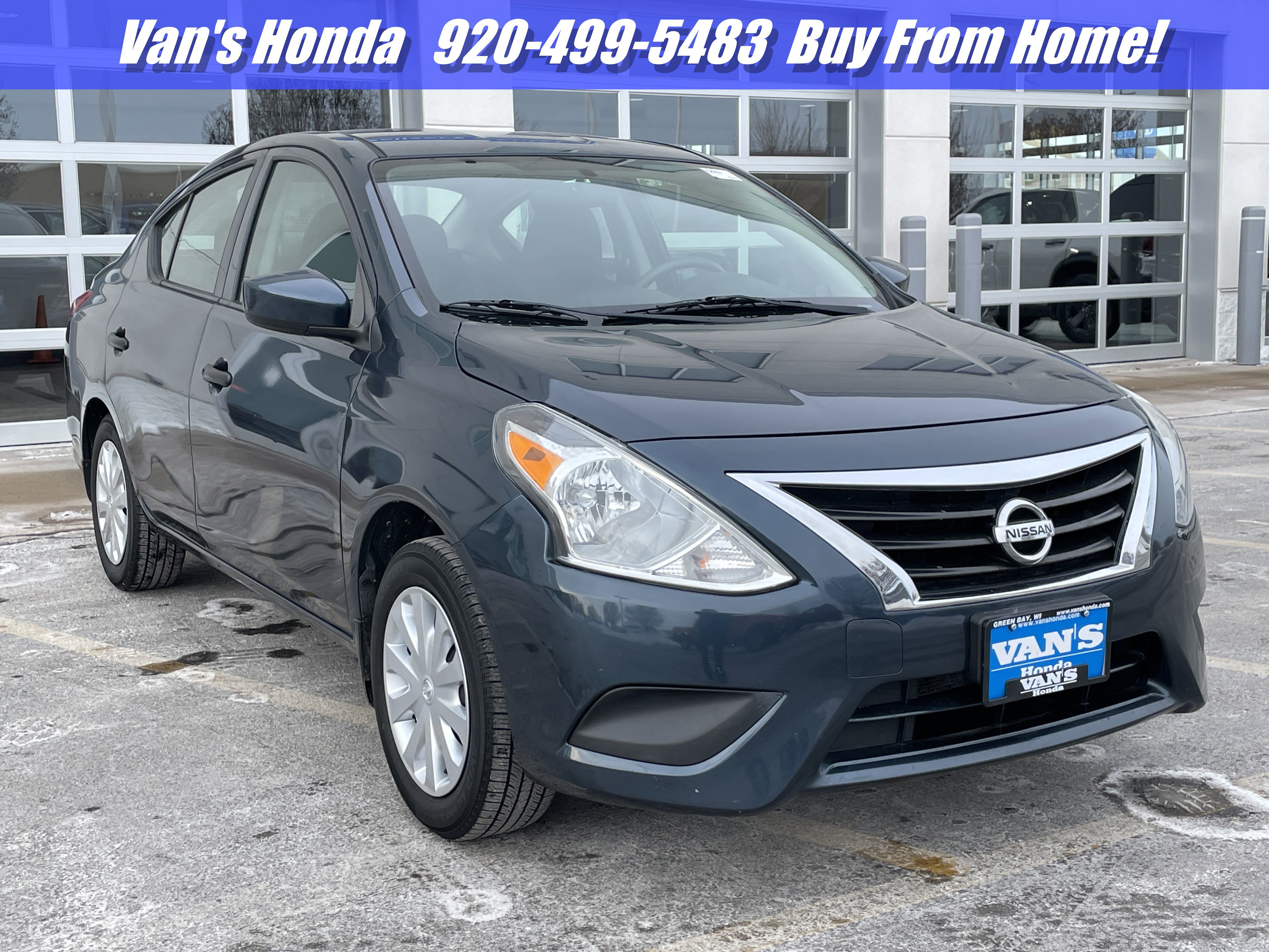2017 Nissan Versa Sedan S's photo