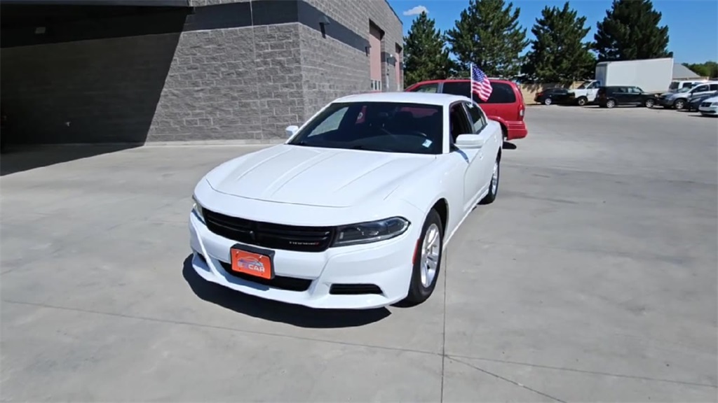 2022 Dodge Charger SXT photo 4