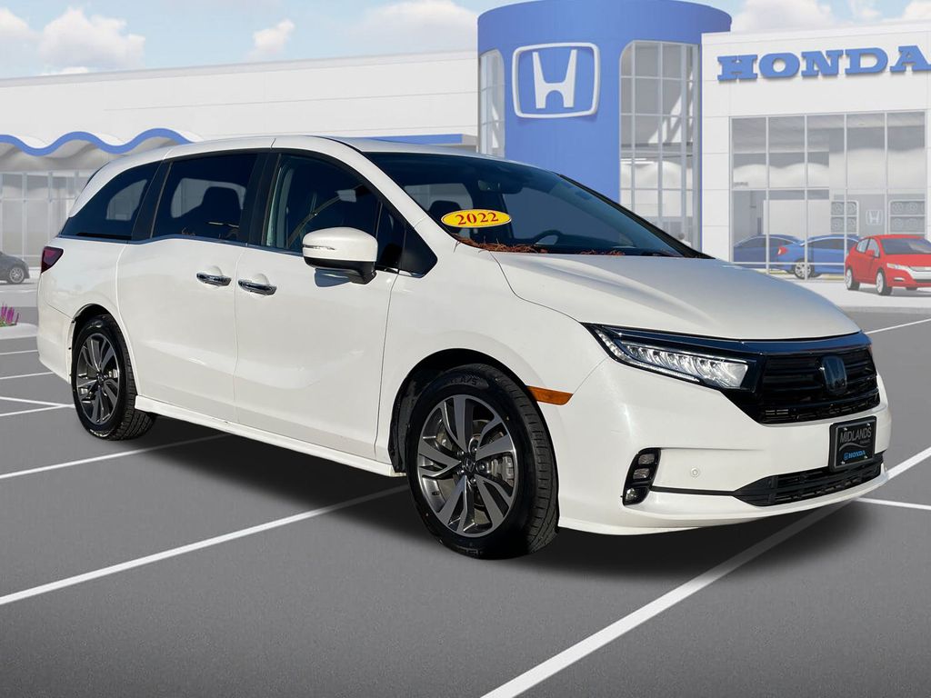 2022 Honda Odyssey Touring's photo