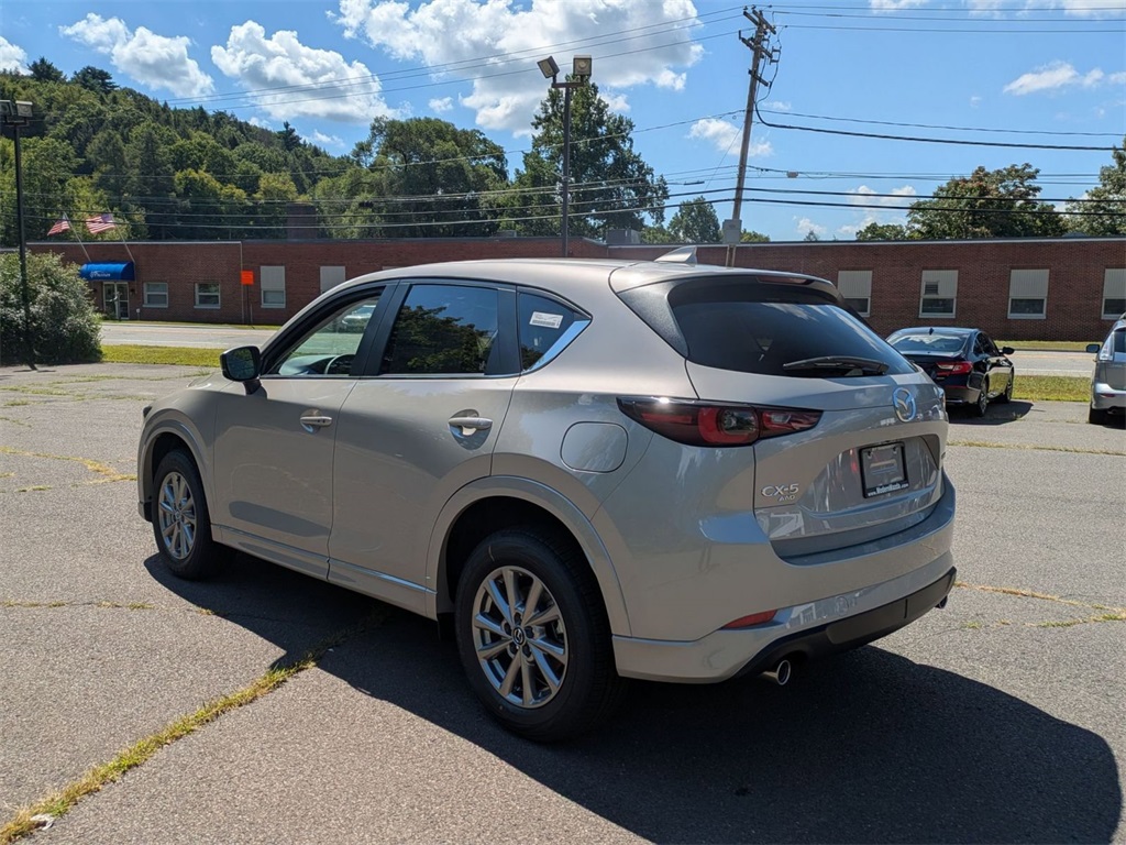 2025 Mazda CX-5 2.5 S Preferred photo 3