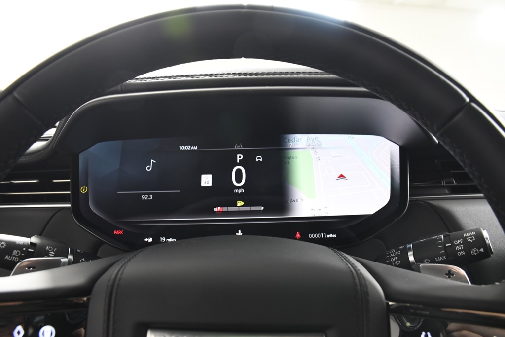 2025 Land Rover Range Rover Sport SE photo 28