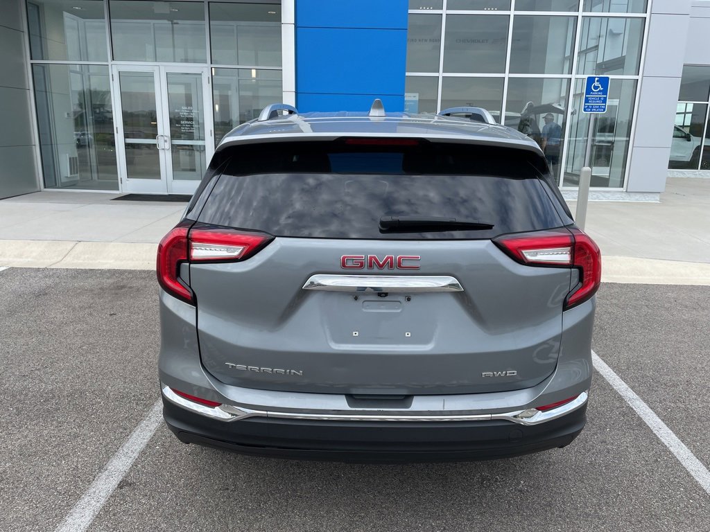 2024 Gmc Terrain SLT photo 14