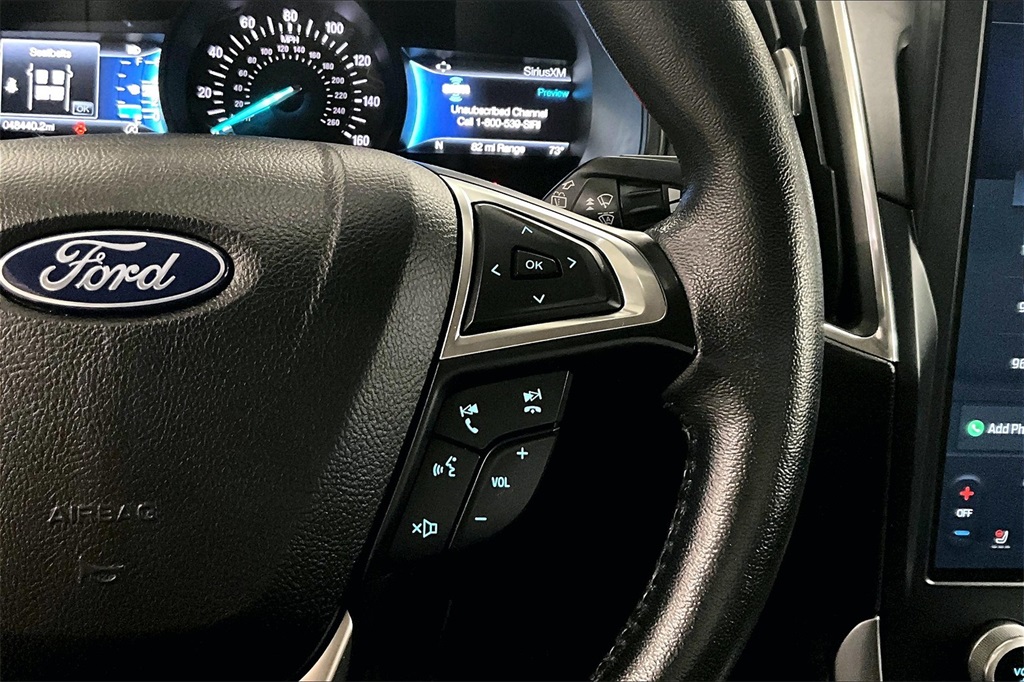 2022 Ford Edge Titanium photo 23