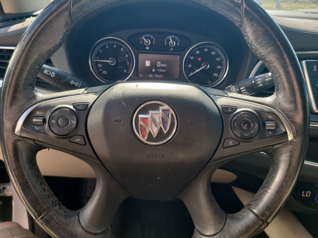 2020 Buick Enclave Essence photo 12