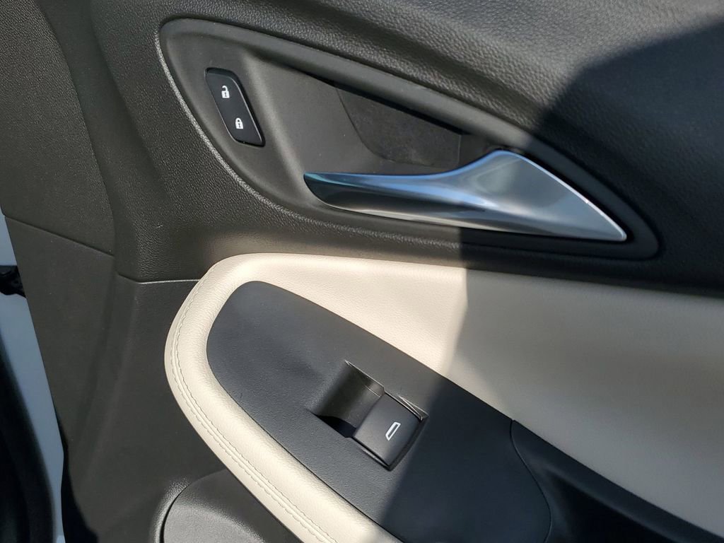 2026 Buick Encore GX Sport Touring photo 39