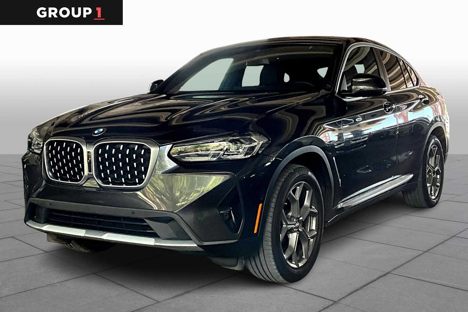 2023 BMW X4