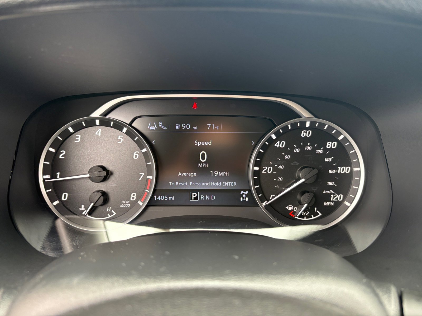 2024 Nissan Frontier SV photo 13
