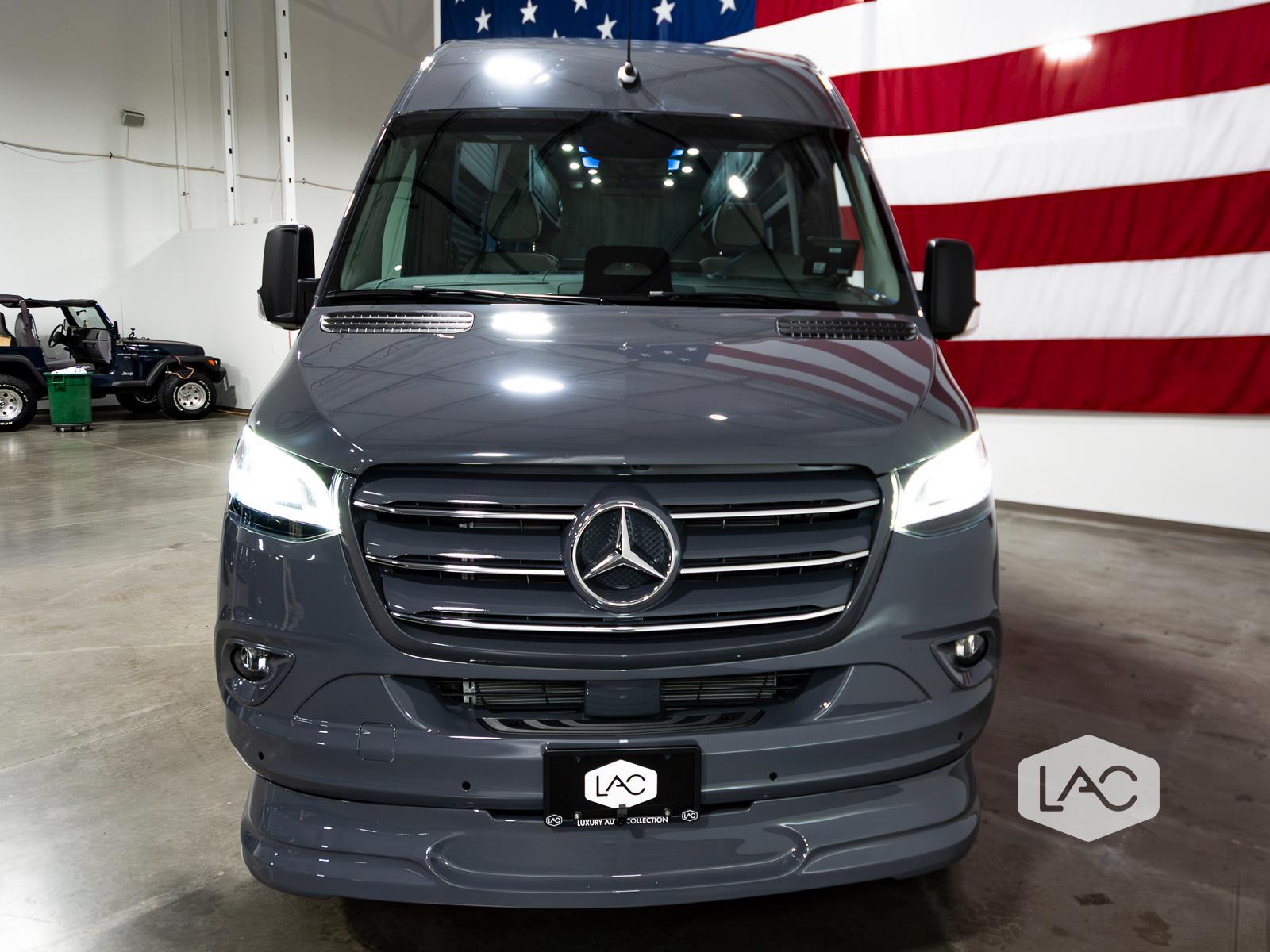 2025 Mercedes Benz Sprinter 3500 photo 26