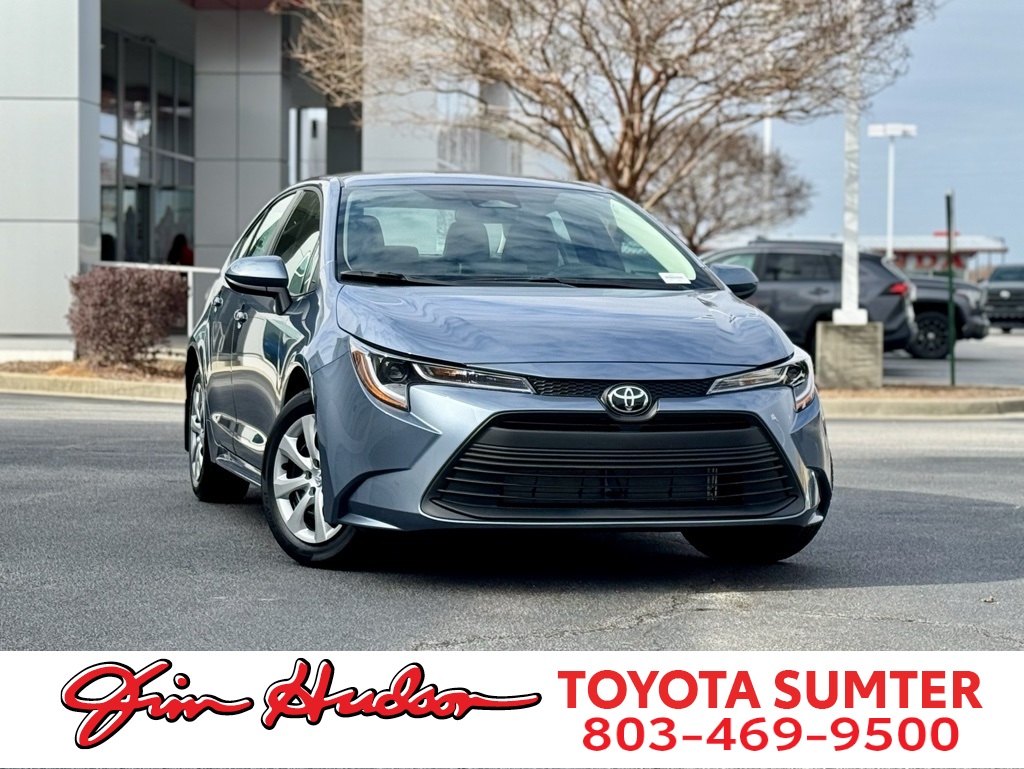 2026 Toyota Corolla LE's photo
