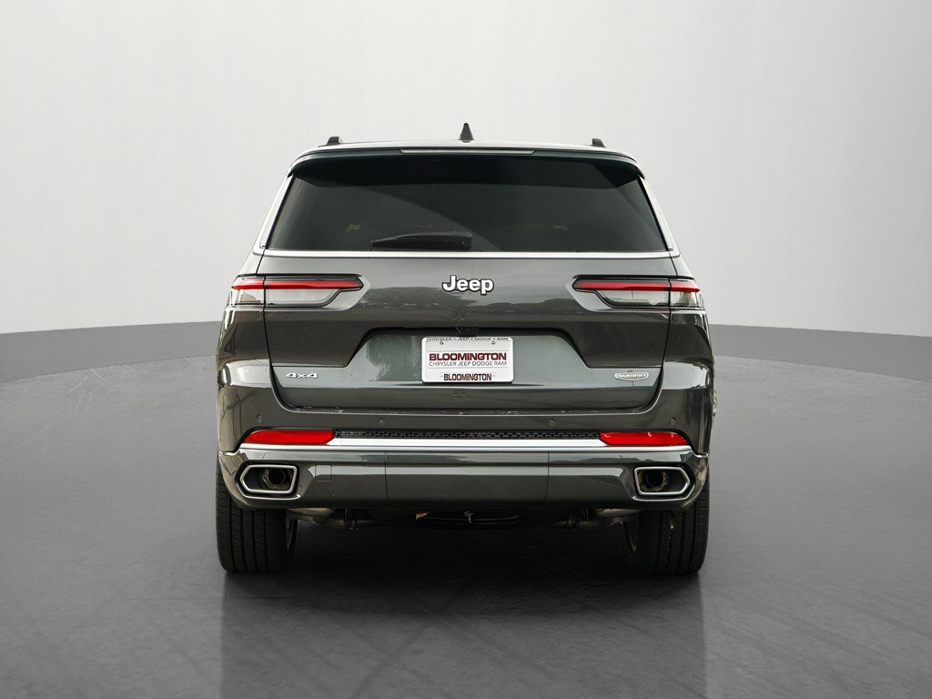 2025 Jeep Grand Cherokee L Summit photo 4