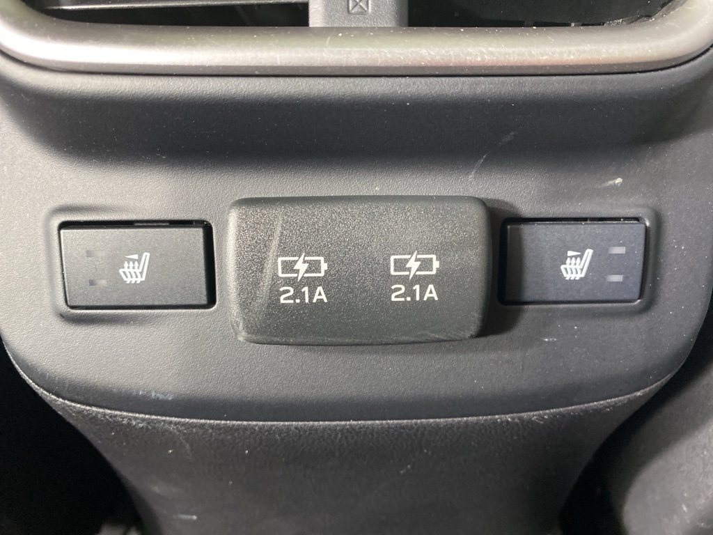 2022 Subaru Outback Limited photo 22
