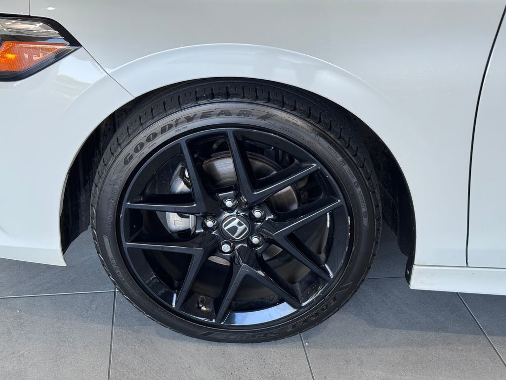 2023 Honda Civic Sport photo 4