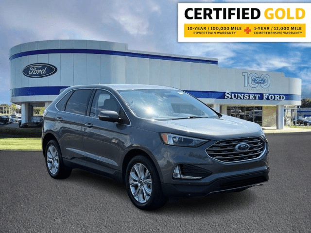 2022 Ford Edge Titanium
