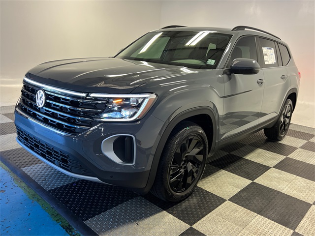 2026 Volkswagen Atlas SE Technology photo 3