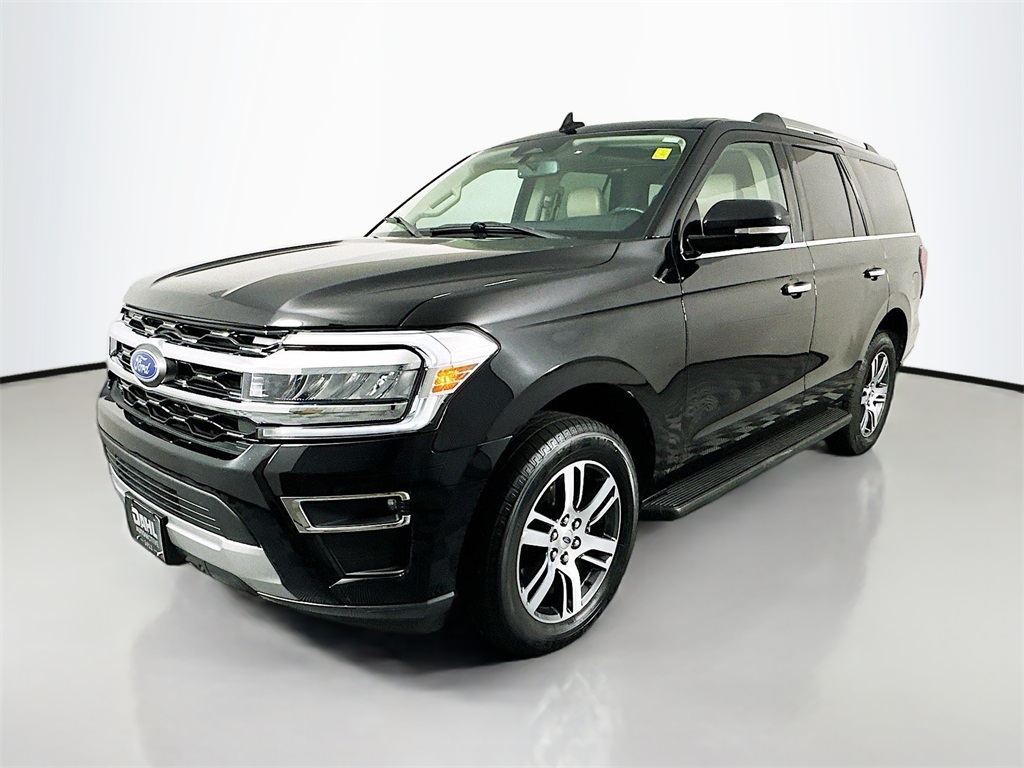 2024 Ford Expedition Limited photo 2