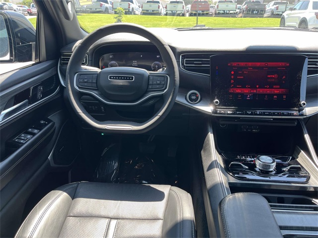 2023 Jeep Wagoneer Series III photo 14