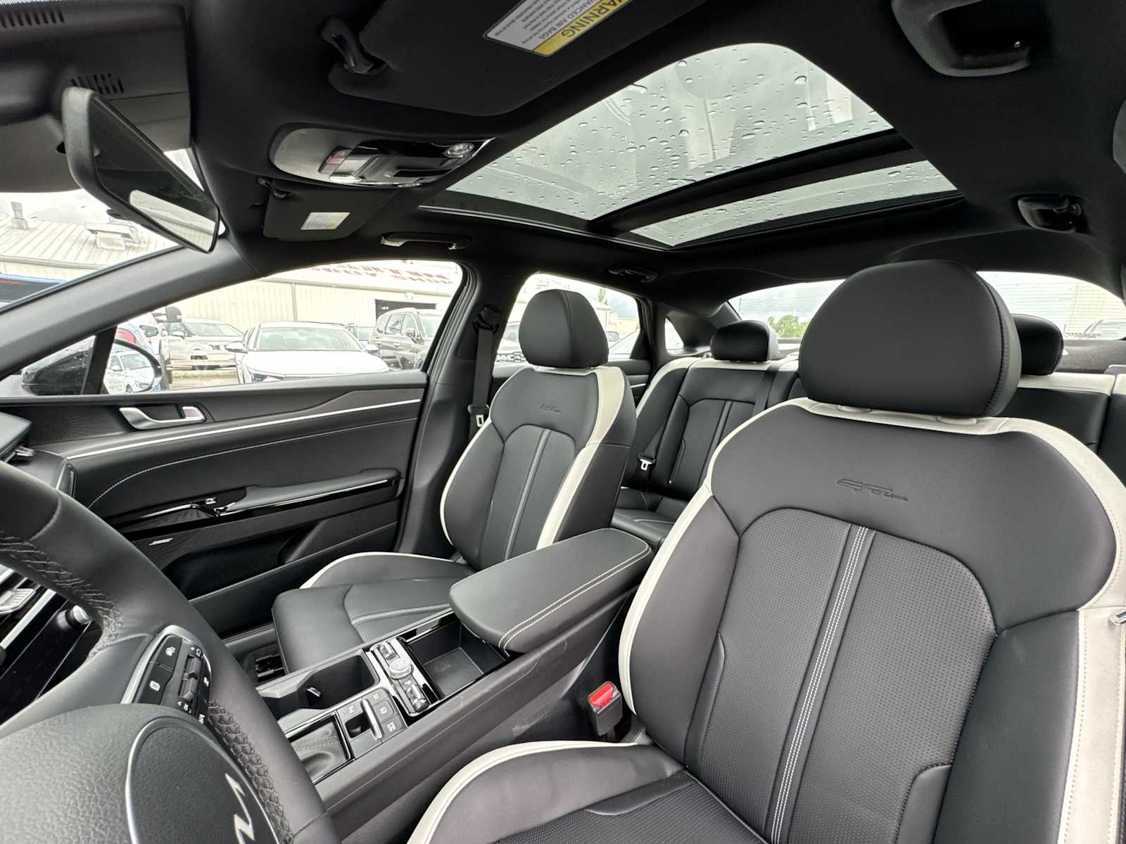 2025 Kia K5 GT-Line photo 22