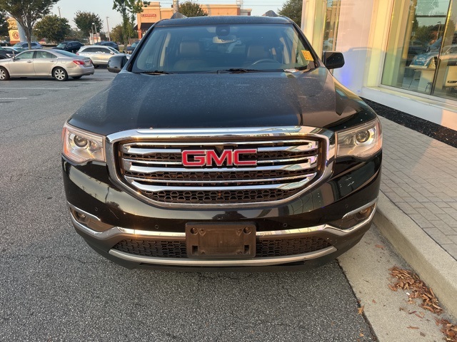 2017 Gmc Acadia SLT photo 2