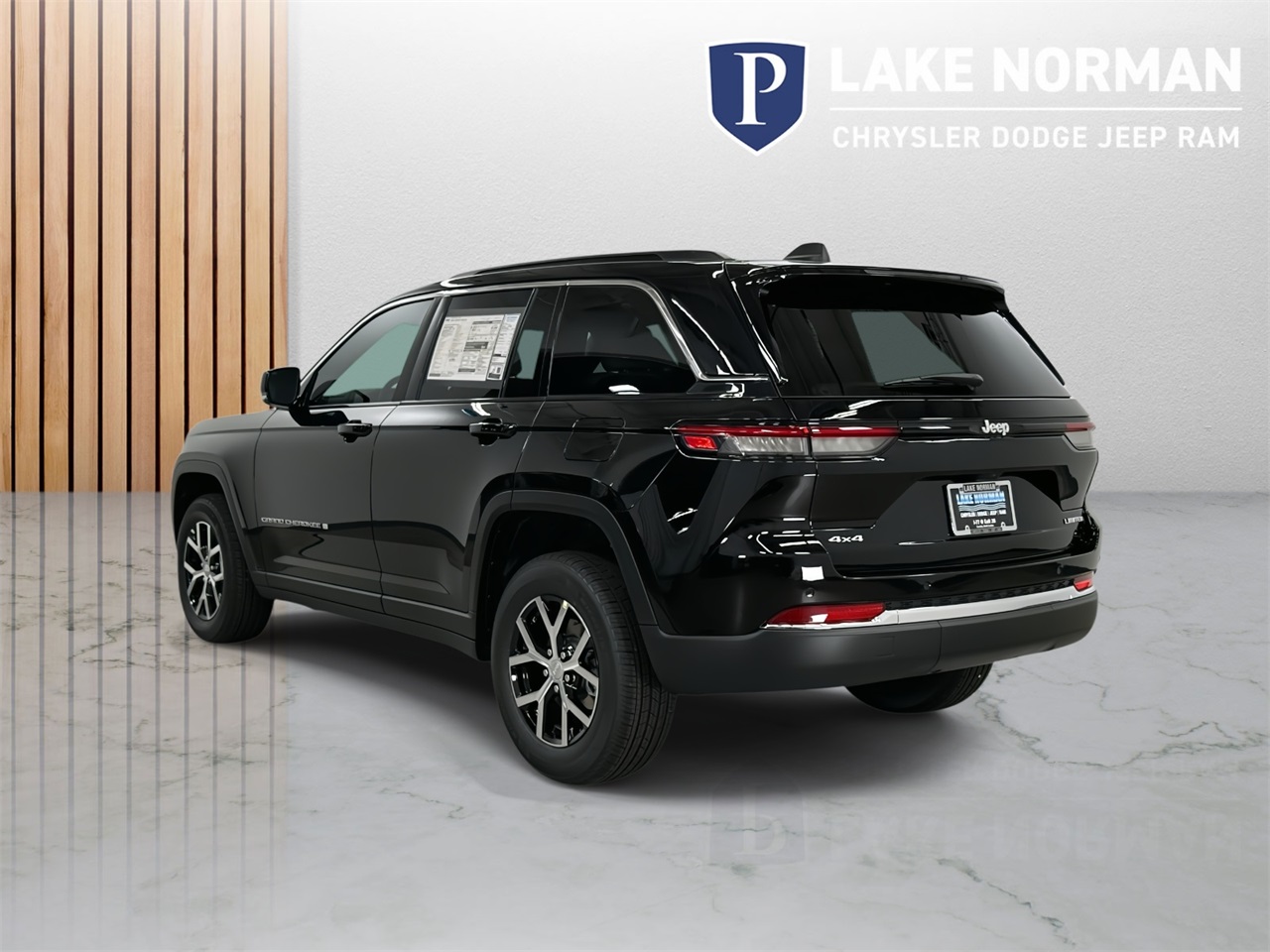 2025 Jeep Grand Cherokee Limited photo 4