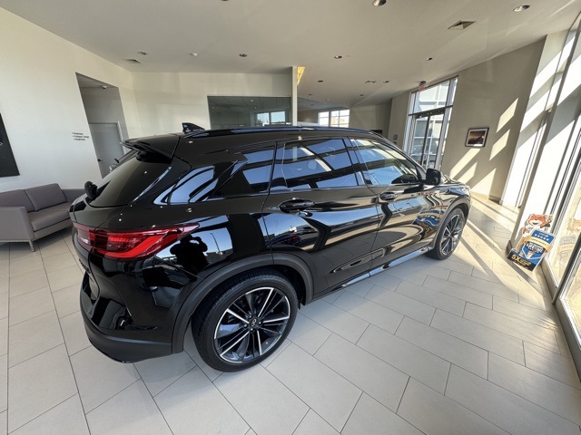 2025 Infiniti QX50 SPORT photo 4