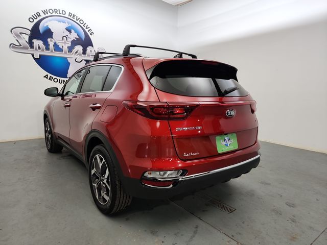 2022 Kia Sportage EX photo 4