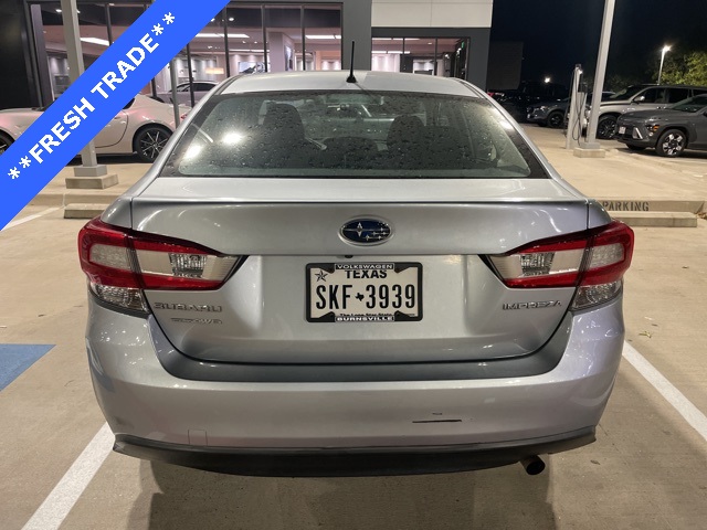 2019 Subaru Impreza 2.0i photo 3