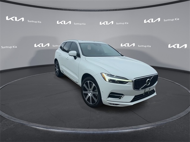 2021 Volvo XC60 T6 Inscription photo 2