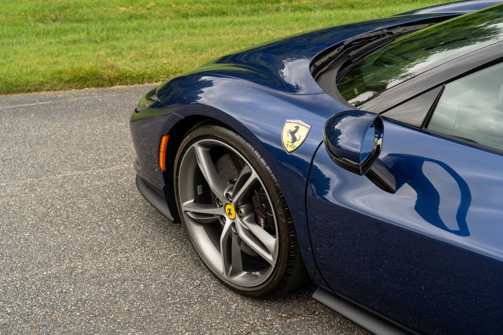 2023 Ferrari 296 GTB Base photo 11